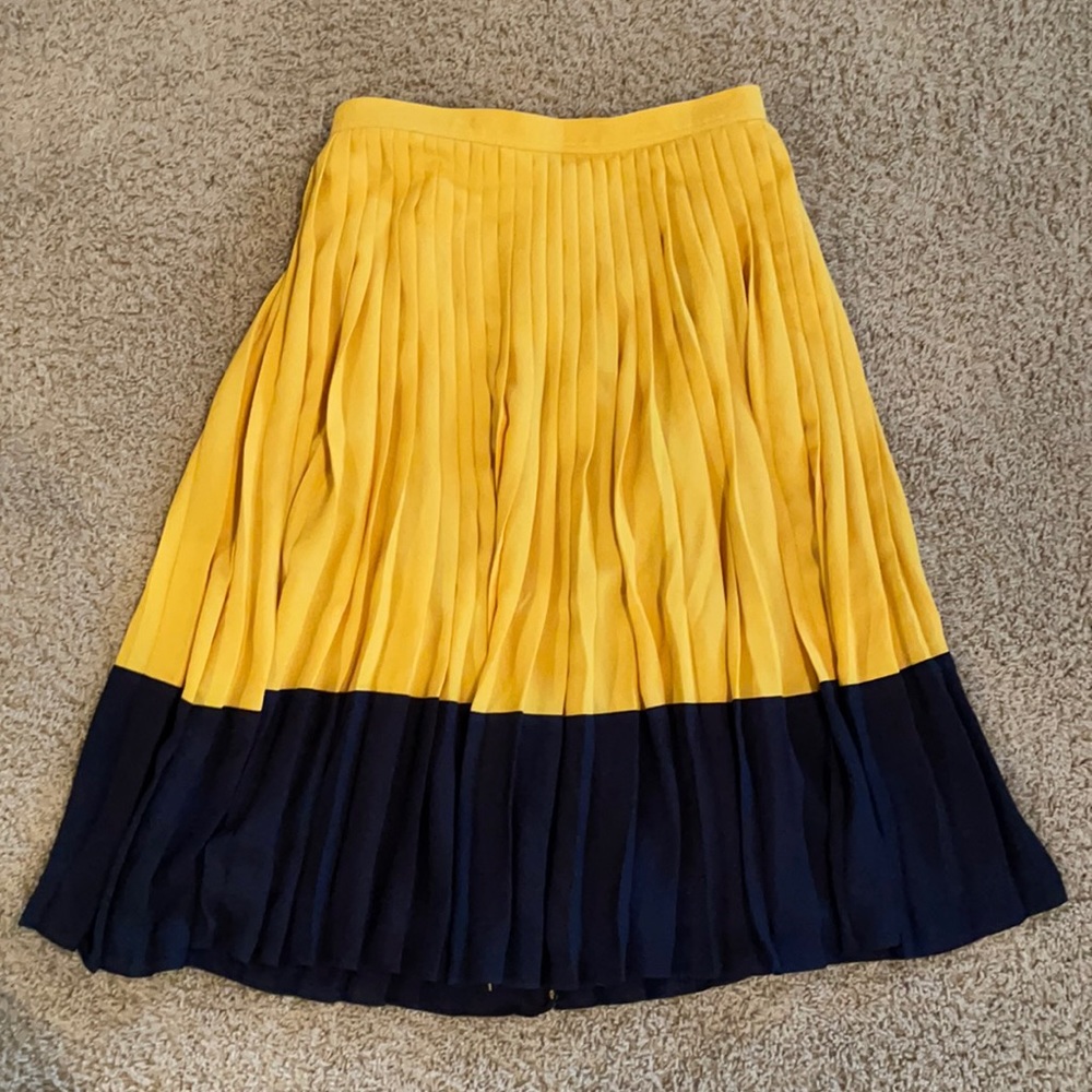 Adorable pleated J.Crew skirt! Brand new!
